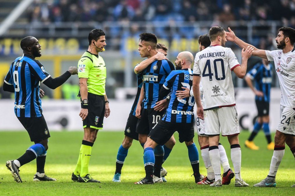 Lautaro Martínez y un día completo en el empate del Inter: hizo el gol, explotó de furia y se fue expulsado ante Cagliari