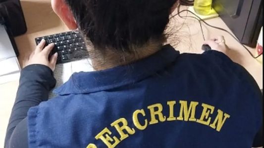 Se robó un celular, halló contenido pedófilo y procedió de una singular manera