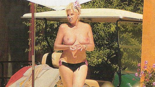Todas las fotos del clásico topless de Susana en Punta