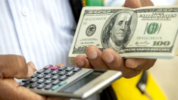 El dólar blue anotó su mayor baja semanal en más de un mes y los mercados cotizaron en alza