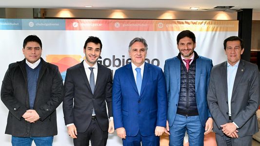 Un grito federal: cinco gobernadores armaron un frente para competir en las elecciones de octubre