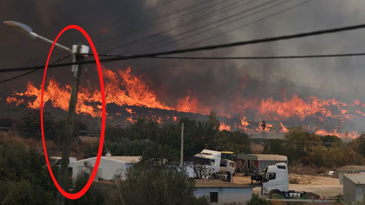 La comuna de Almería investiga si la caída de un poste como este inició el incendio ante la sequía prolongada, el calor intenso y los vientos. (Foto: Gentileza El país. 