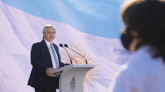 Estallaron las redes por un nuevo furcio de Alberto Fernández: Tenemos descendientes que se convirtieron en afroamericanos