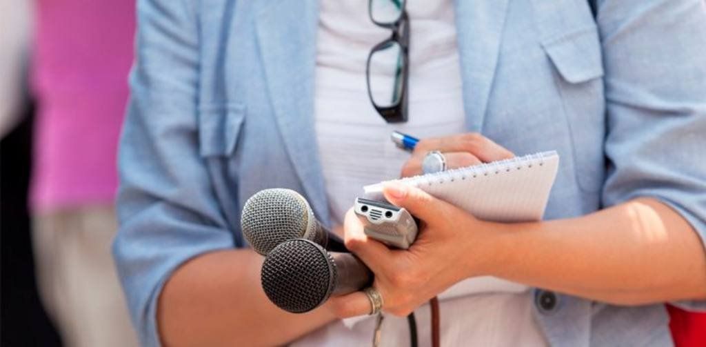 Mujeres periodistas: sólo el 12% ocupa un cargo de decisión en el medio en el que trabaja