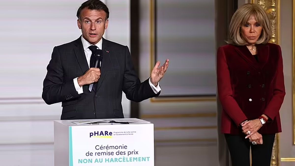 Ironías de la vida. La semana anterior, los Macron juntos en una campaña contra el 