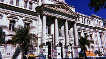 Docentes de la UBA darán mañana una clase magistral en Plaza de Mayo