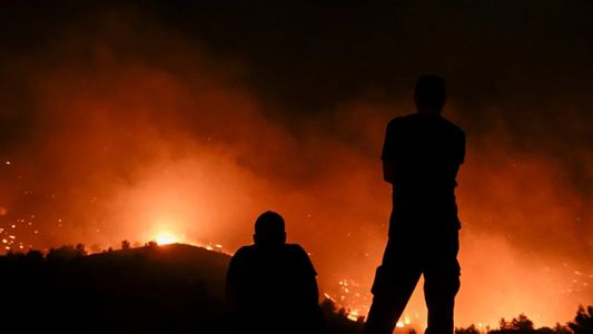 Grecia vive en el infierno: temperaturas por encima de los 45 grados en la peor ola de calor de su historia