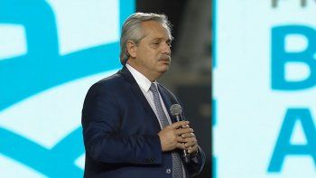 Alberto Fernández ratificó su vínculo con Cristina en el acto del Frente de Todos: Un año después estamos tan juntos como siempre