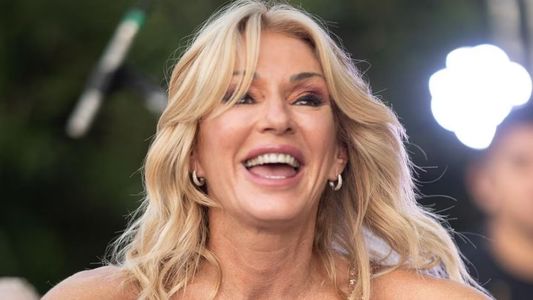 Yanina Latorre mandó al frente a dos conductores que fueron a su fiesta de cumpleaños sin regalo: Lista negra