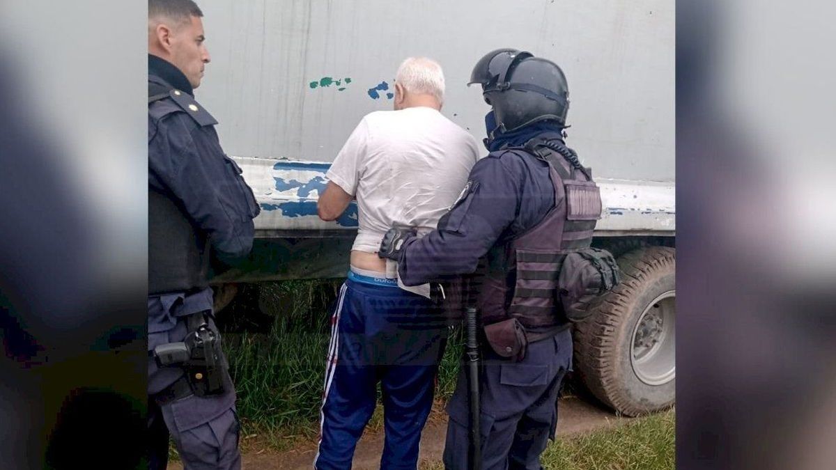 Un hombre de 73 años asesinó a una mujer porque no la dejaba salir con su hija de 22