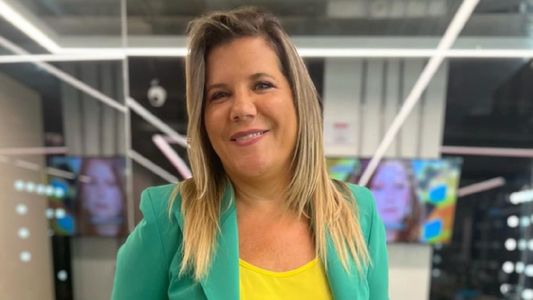 Dominique Metzger se desprendió de su ropa y le hizo una propuesta especial a sus seguidores