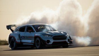 Ford Mustang Mach-E. Una potencia de 1.400 CV con 7 motores eléctricos