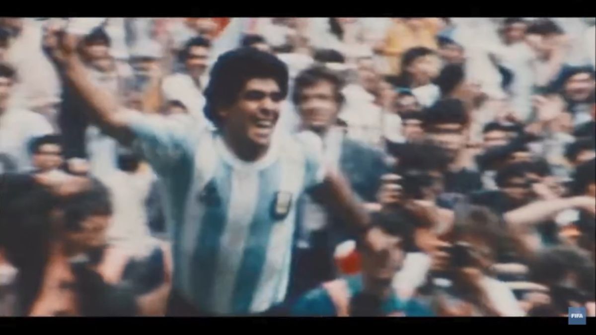 Diego Maradona es la figura homenajeada en el video de la canci&oacute;n oficial del Mundial Qatar 2022.&nbsp;