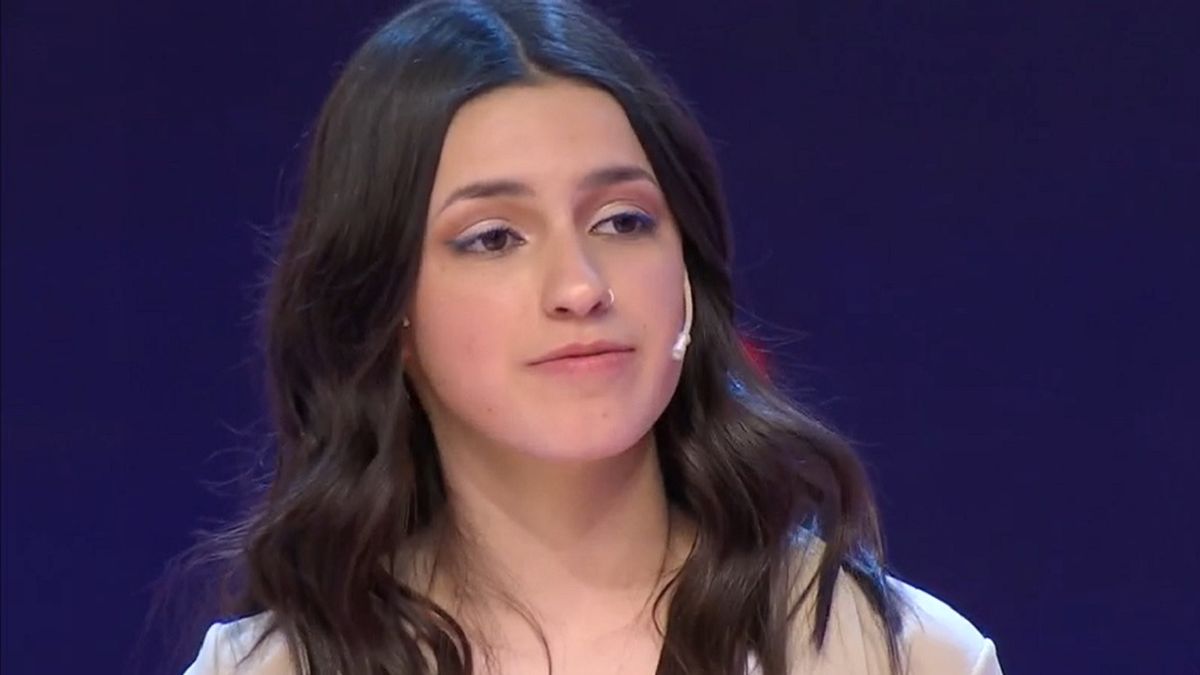 Los 8 escalones del millón: tiene novio hace un año y medio y aún no lo vio en persona