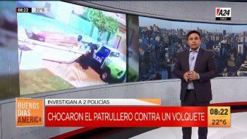 Insólito: un patrullero chocó contra un volquete en Monte Grande