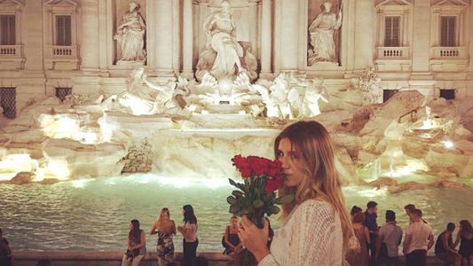 Micaela Tinelli partió hacia Europa y estas son las fotos del tour