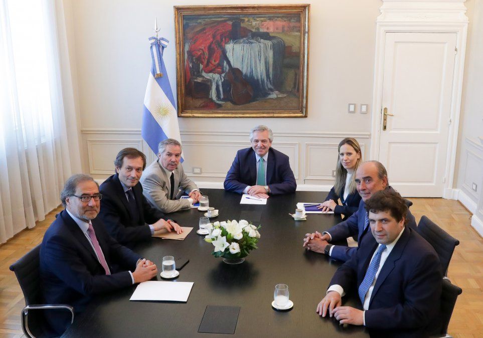 Alberto da nuevas señales de su política exterior: Ni yankis ni marxistas, peronistas