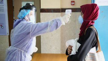 El Covid está en una encrucijada entre variantes y vacunas