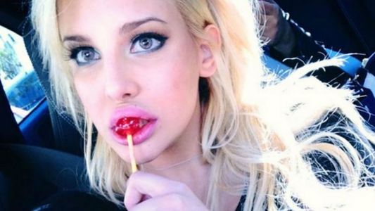 ¿Cuántos productos utiliza Charlotte Caniggia para bañarse?