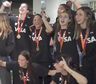 Las Leonas volvieron a la Argentina con la Copa del Mundo: emoción, abrazos y una promesa