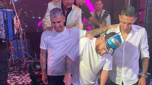 La torta gigante que recibió Lionel Messi de Los Palmeras en la megafiesta