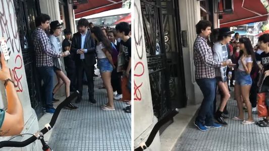 Las imágenes que más duelen de Charly García: dificultad para caminar y extrema delgadez