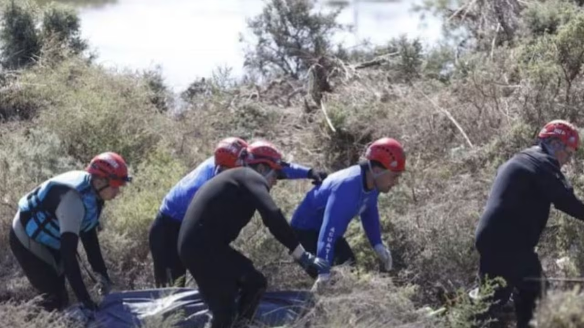Estremecedora reconstrucción del momento en que la corriente puede haber arrastrado a las hermanitas en Bahía Blanca