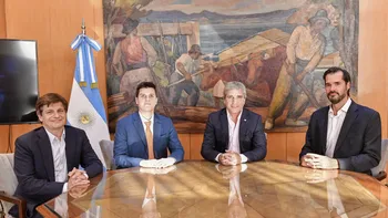 El Gobierno anunció un proyecto para construir una central nuclear de U$S 1.200 millones en Atucha