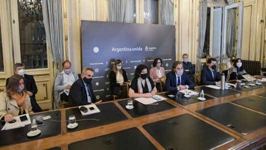 El Gobierno se reúne de urgencia en Casa Rosada por la situación epidemiológica