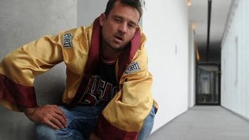 La primera foto de Chano en el sanatorio luego de ser baleado por un policía