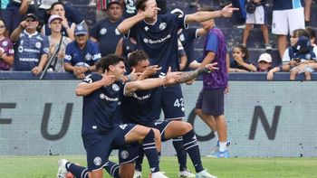 Independiente Rivadavia se quedó con el triunfo ante el Rojo y festejó en Mendoza