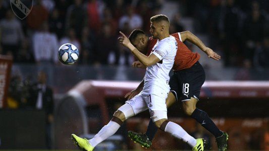 Independiente le ganaba 2-0 a Lanús, pero se durmió y terminaron 2-2 en Avellaneda