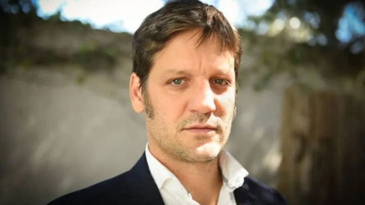 Rodrigo de la Serna arrasa en Netflix con esta mítica serie argentina: una joya corta y atrapante.