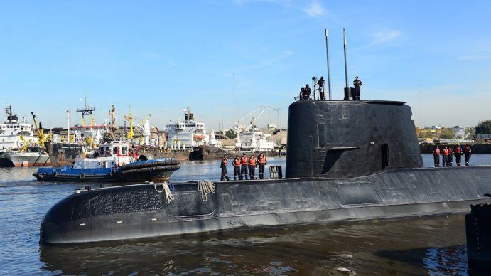 Submarinistas británicos homenajearon a los 44 tripulantes del ARA San Juan