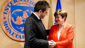 Hubo acuerdo con el FMI: girará 7500 millones de dólares a fin de agosto