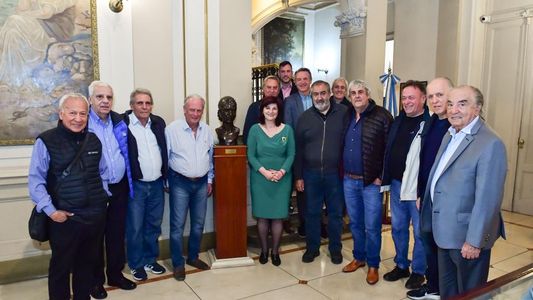 Inflación vs salarios: Alberto Fernández frena el bono de fin de año hasta ver el impacto de las paritarias de octubre