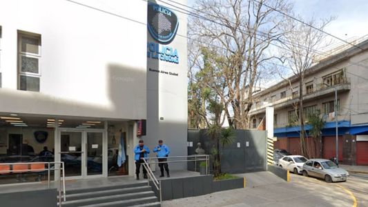 Seis detenidos maniataron al jefe de servicio de la Alcaidía 6A de Caballito y se fugaron