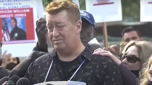 El dolor de los papás de la joven chilena asesinada por la policía en EE.UU: Murió en mis brazos, no pude hacer nada