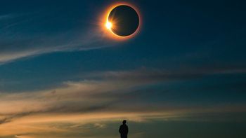 Las mejores imágenes del eclipse solar de 2025 que dejó al mundo sin palabras y cuándo será el próximo