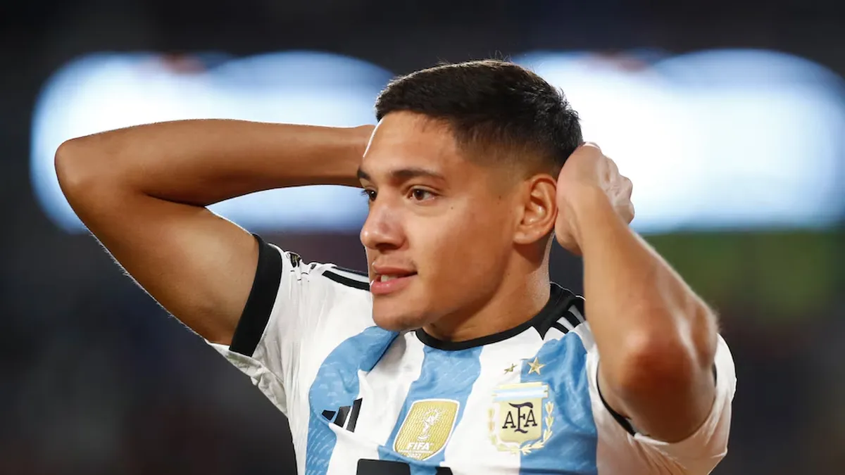 &nbsp;Nahuel Molina sitió una molestia muscular y no podrá estar en este encuentro contra Perú. (Foto: Reuters)