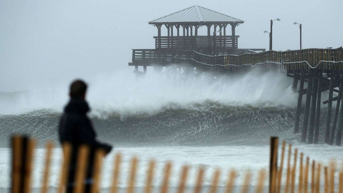 EN VIVO: el huracán Florence llegó a la costa este de los EEUU