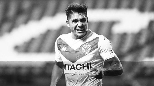 Copa Diego Maradona: Vélez se lo dio vuelta en los dos minutos finales y le ganó 2-1 a Racing en Liniers