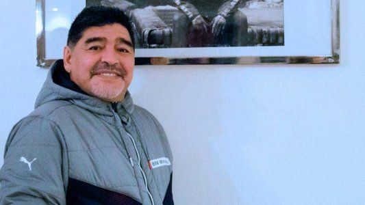 Maradona será presentado este domingo en el Bosque en una práctica abierta para los socios de Gimnasia