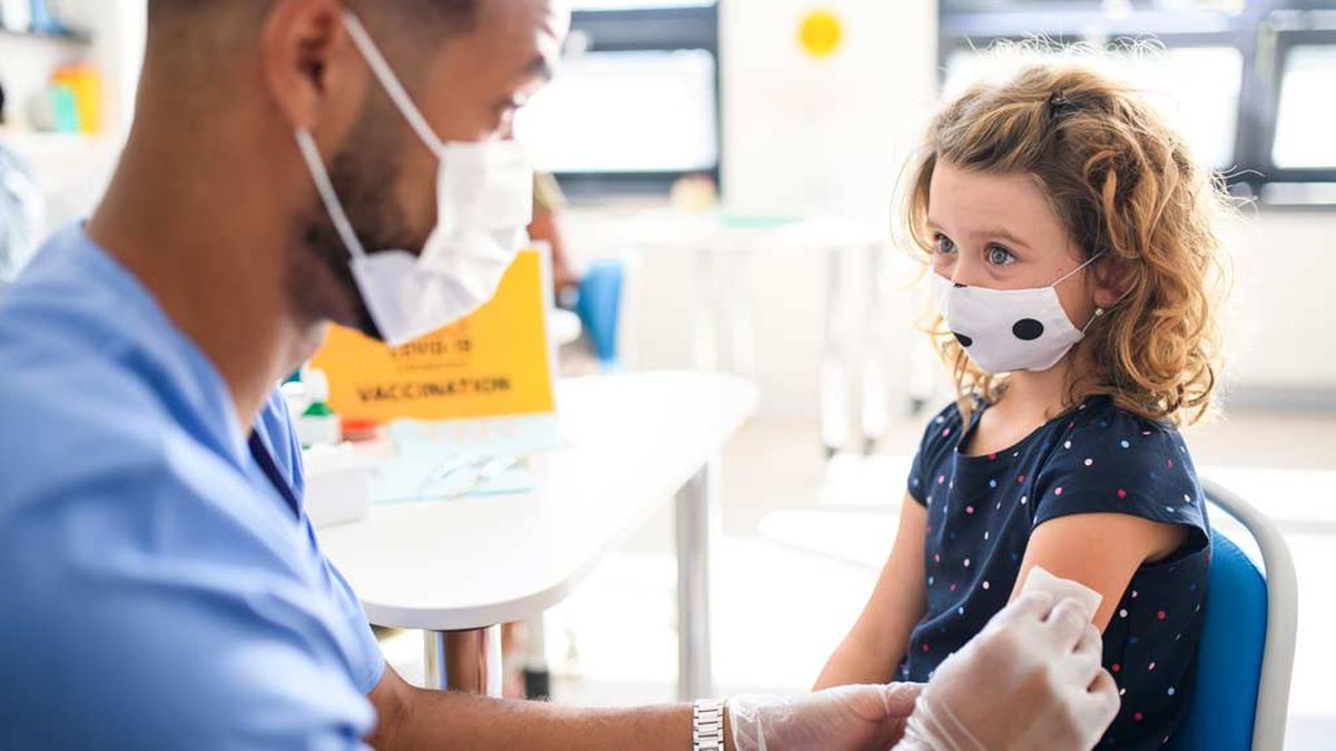 Vacunación: cuántas dosis diarias se necesitan para cubrir a todos los niños de 3 a 11 años