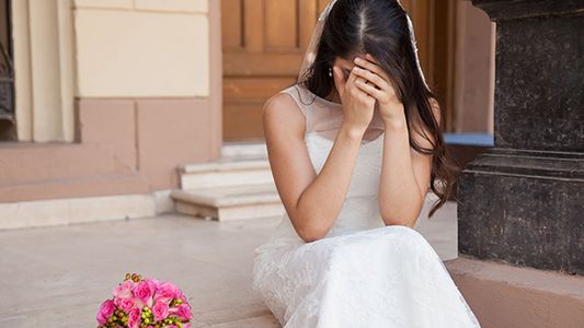 El llamativo mensaje de una novia que causó conmoción en las redes sociales y generó polémica