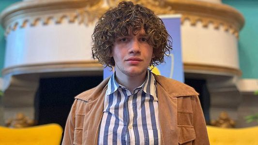 Tiene 20 años y dirige una startup NFT argentina que se expande en Silicon Valley