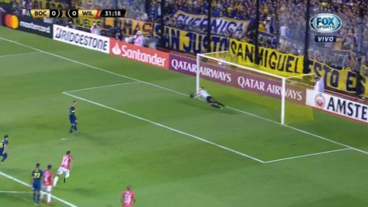 Se sacó la mufa... Benedetto se tomó revancha y pudo con el segundo penal