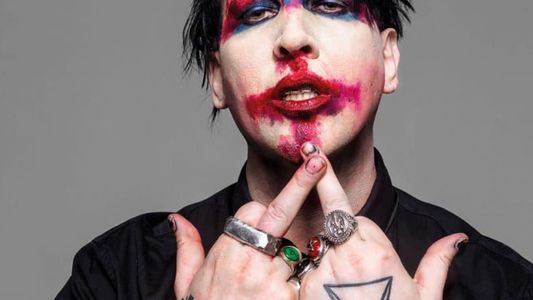 Allanaron a Marilyn Manson por denuncias de abuso sexual