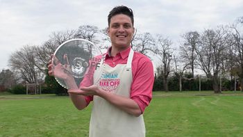 Bake Off: el polémico video de Damián Basile, ¿también es pastelero profesional?