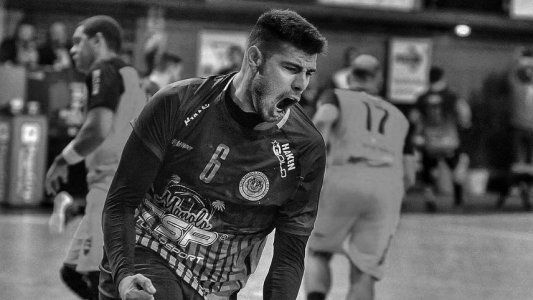 Un día de cuarentena con... Agustín Robert, integrante de los Gladiadores que armó una pyme de hamburguesas